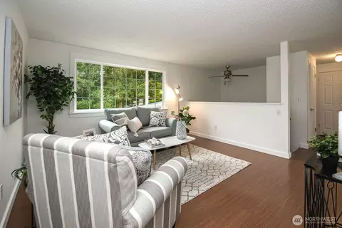 Living - 3111 Silver Crest Dr, Mill Creek, WA 98012 photo 2 of 4