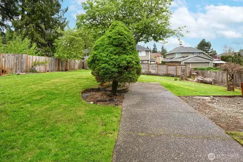 Exterior - 3111 Silver Crest Dr, Mill Creek, WA 98012 photo 9 of 9