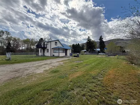 502 Fir St, Oroville, WA 98844