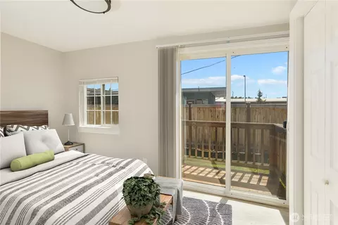Bedroom - 2054 Roosevelt Ave, Enumclaw, WA 98022 photo 1 of 2