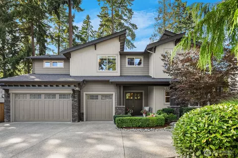 4525 90th Ave SE, Mercer Island, WA 98040
