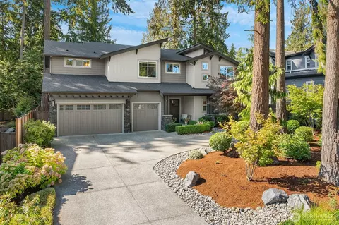 4525 90th Ave SE, Mercer Island, WA 98040