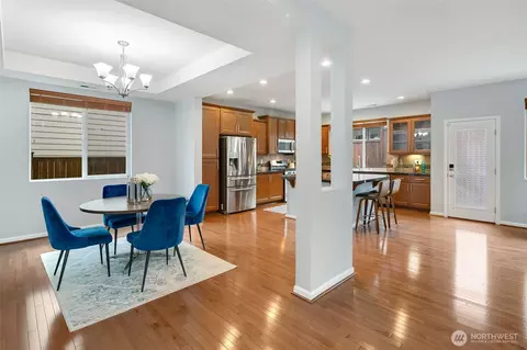 Dining - 3931 177th St SE, Bothell, WA 98012 photo 3 of 3