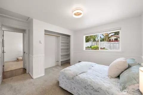 Bedroom - 25 E Intercity Ave, Everett, WA 98208 photo 4 of 6