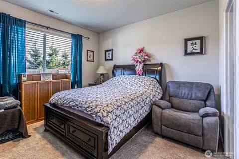 Bedroom - 830 Maple Ln SW, Orting, WA 98360 photo 2 of 2