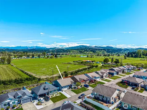 View/Area - 830 Maple Ln SW, Orting, WA 98360 photo 4 of 4