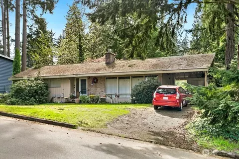 1605 153rd Ave SE, Bellevue, WA 98007