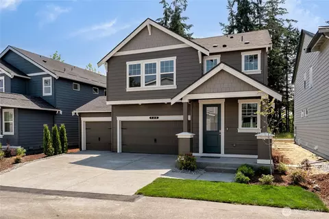 738 129th St E #17, Tacoma, WA 98445