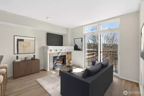18 Dravus St #407, Seattle, WA 98109