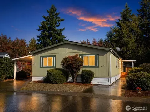 1111 Archwood Dr SW #332, Olympia, WA 98502