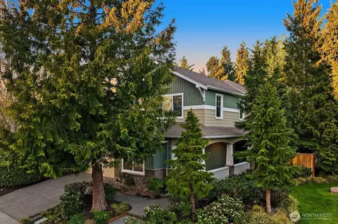 1032 272nd Pl SE, Sammamish, WA 98075