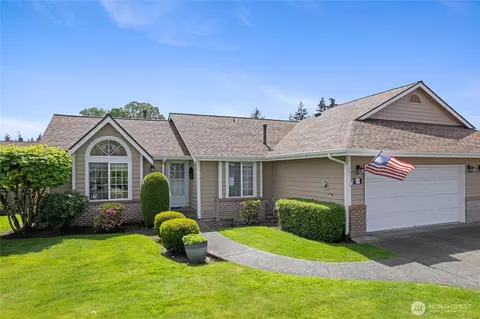 34 Lakewood Oaks Dr SW, Lakewood, WA 98499
