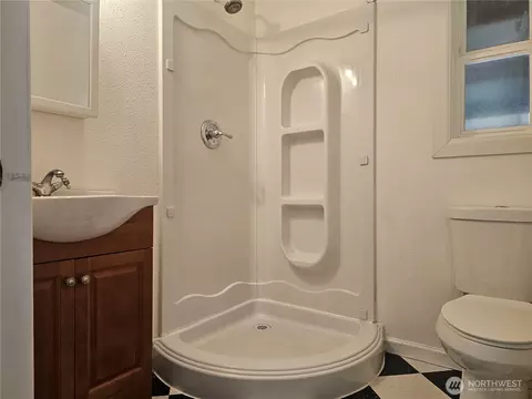 727 Tipsoo Loop S, Rainier, WA 98576 photo 22