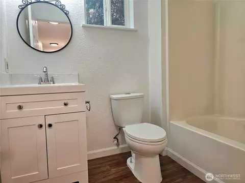 727 Tipsoo Loop S, Rainier, WA 98576 photo 29