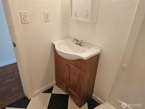 727 Tipsoo Loop S, Rainier, WA 98576 photo 23