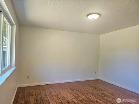 727 Tipsoo Loop S, Rainier, WA 98576 photo 31