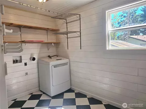 727 Tipsoo Loop S, Rainier, WA 98576 photo 24