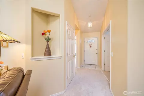 Entry Way - 205 Sunset Pl, Sequim, WA 98382 photo 1 of 1