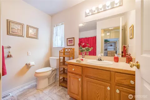 Bath - 205 Sunset Pl, Sequim, WA 98382 photo 3 of 3