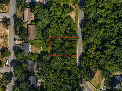 7611 Sprucecrest St SW, Olympia, WA 98512