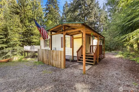7831 Phillips Rd SE, Port Orchard, WA 98367