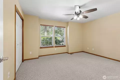 Bedroom - 51 E Vine Maple Ln, Union, WA 98592 photo 2 of 2