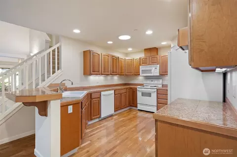 Kitchen - 160 E Soderberg Rd #C7, Allyn, WA 98524 photo 3 of 5