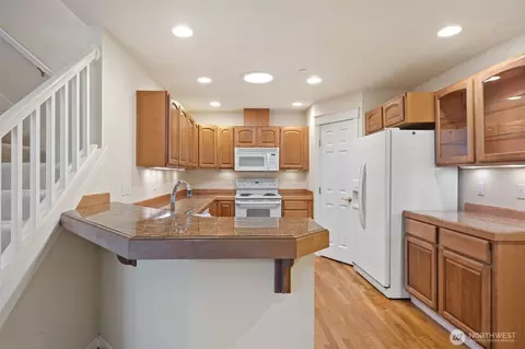 Kitchen - 160 E Soderberg Rd #C7, Allyn, WA 98524 photo 2 of 5