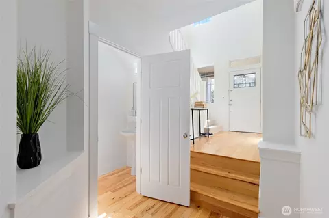 Entry Way - 23115 36th Dr SE, Bothell, WA 98021 photo 4 of 6