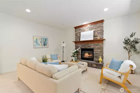 Living - 23115 36th Dr SE, Bothell, WA 98021 photo 2 of 3