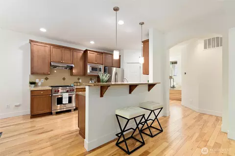Kitchen - 23115 36th Dr SE, Bothell, WA 98021 photo 5 of 5