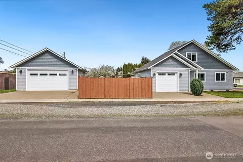 903 Atherton St, Centralia, WA 98531
