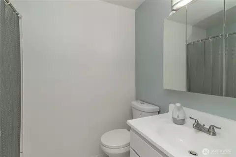 Bath - 19303 10th Ave E, Spanaway, WA 98387 photo 2 of 2