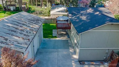 Exterior - 19303 10th Ave E, Spanaway, WA 98387 photo 8 of 11