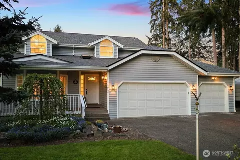 2960 NW North Star Dr, Silverdale, WA 98383