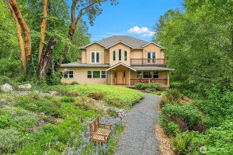 14730 75th Ave NE, Kenmore, WA 98028