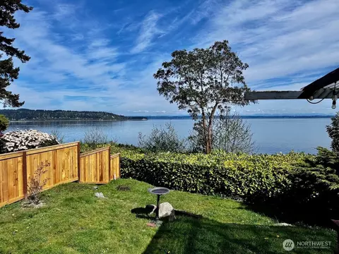 18616 Angeline Ave NE, Suquamish, WA 98392