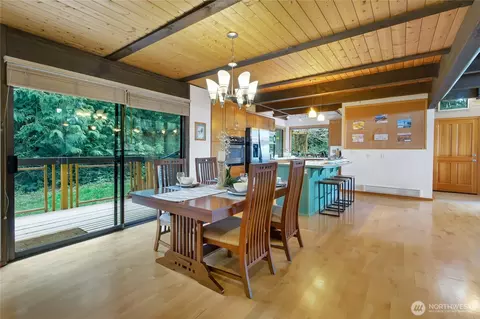Dining - 46430 287th Pl SE, Enumclaw, WA 98022 photo 1 of 3