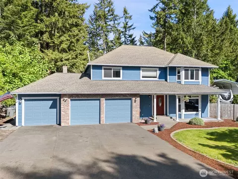 4957 Lakeview Pl SE, Port Orchard, WA 98367