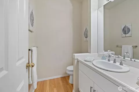 Bath - 3223 163rd Pl SE, Mill Creek, WA 98012 photo 1 of 4