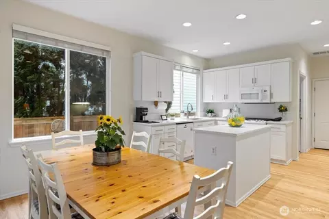 Kitchen - 3223 163rd Pl SE, Mill Creek, WA 98012 photo 2 of 5