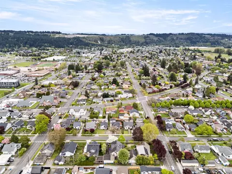 View/Area - 809 Sumner Ave, Sumner, WA 98390 photo 3 of 3