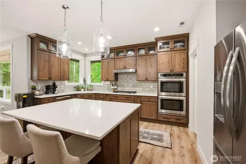 Kitchen - 29615 SE 361st Pl, Enumclaw, WA 98022 photo 2 of 5