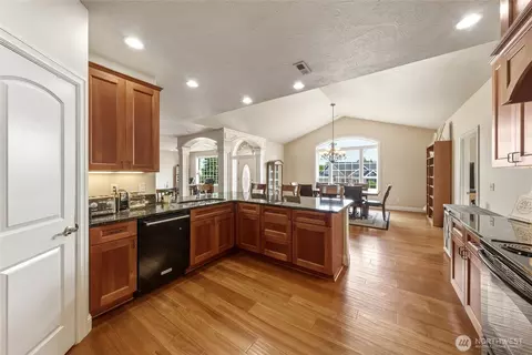 Kitchen - 75 Wolf Fork Pl, Walla Walla, WA 99362 photo 3 of 3
