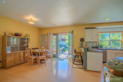5178 Orcas Rd, Eastsound, WA 98245 photo 9