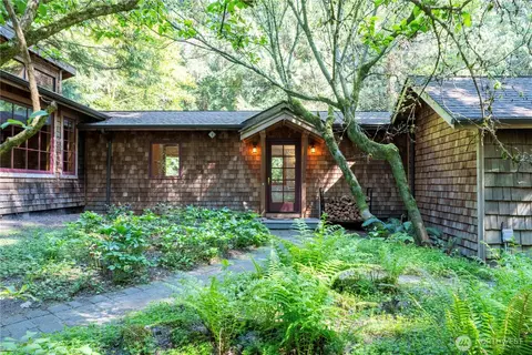 162 Miller Rd, Friday Harbor, WA 98250
