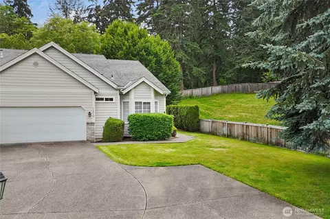 11512 88th Ave E, Puyallup, WA 98373