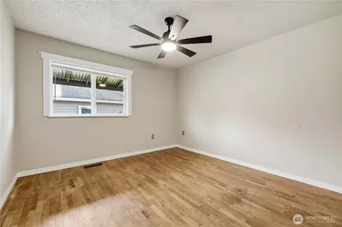 800 Myrtine St, Enumclaw, WA 98022 photo 22