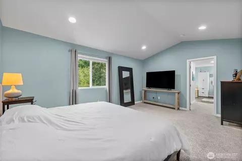 Bedroom - 20012 194th Ave E, Orting, WA 98360 photo 2 of 4