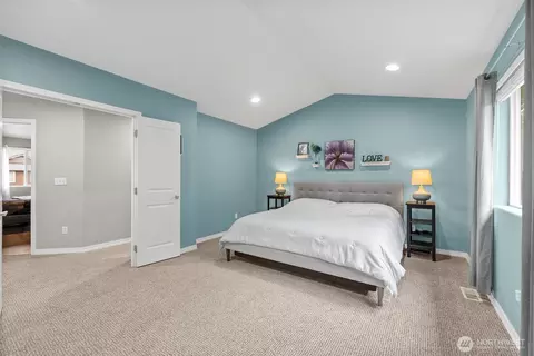 Bedroom - 20012 194th Ave E, Orting, WA 98360 photo 1 of 4